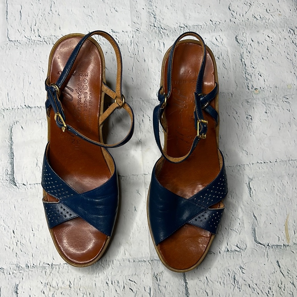 Elegant Blue Leather Sandals with Woven Design